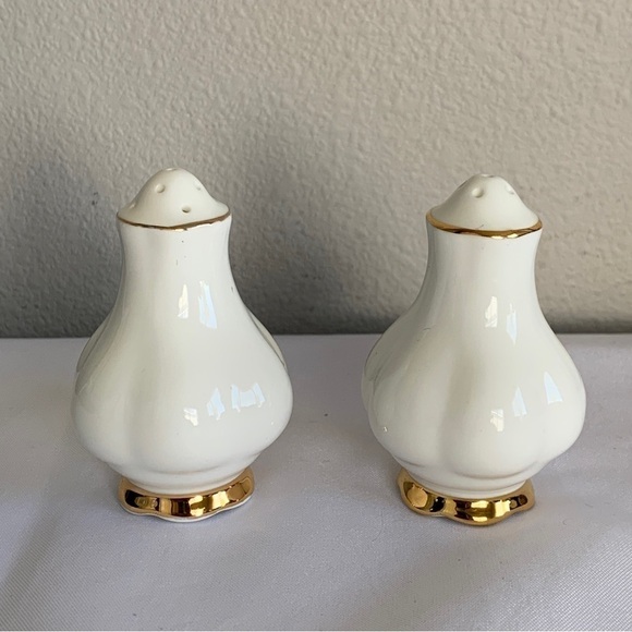 Royal Albert Other - Royal Albert Val D’or White Bone China Gold Salt Pepper Shaker Set with Stoppers